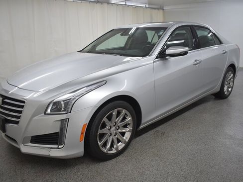 Used 2018 Cadillac CTS Luxury image 3
