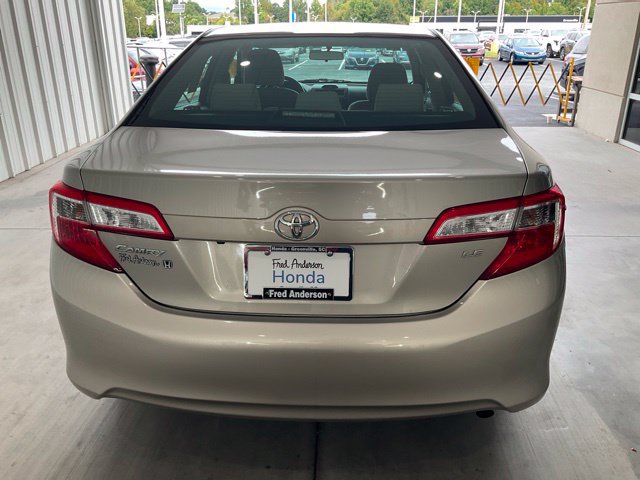 Used 2014 Toyota Camry LE FWD image 18