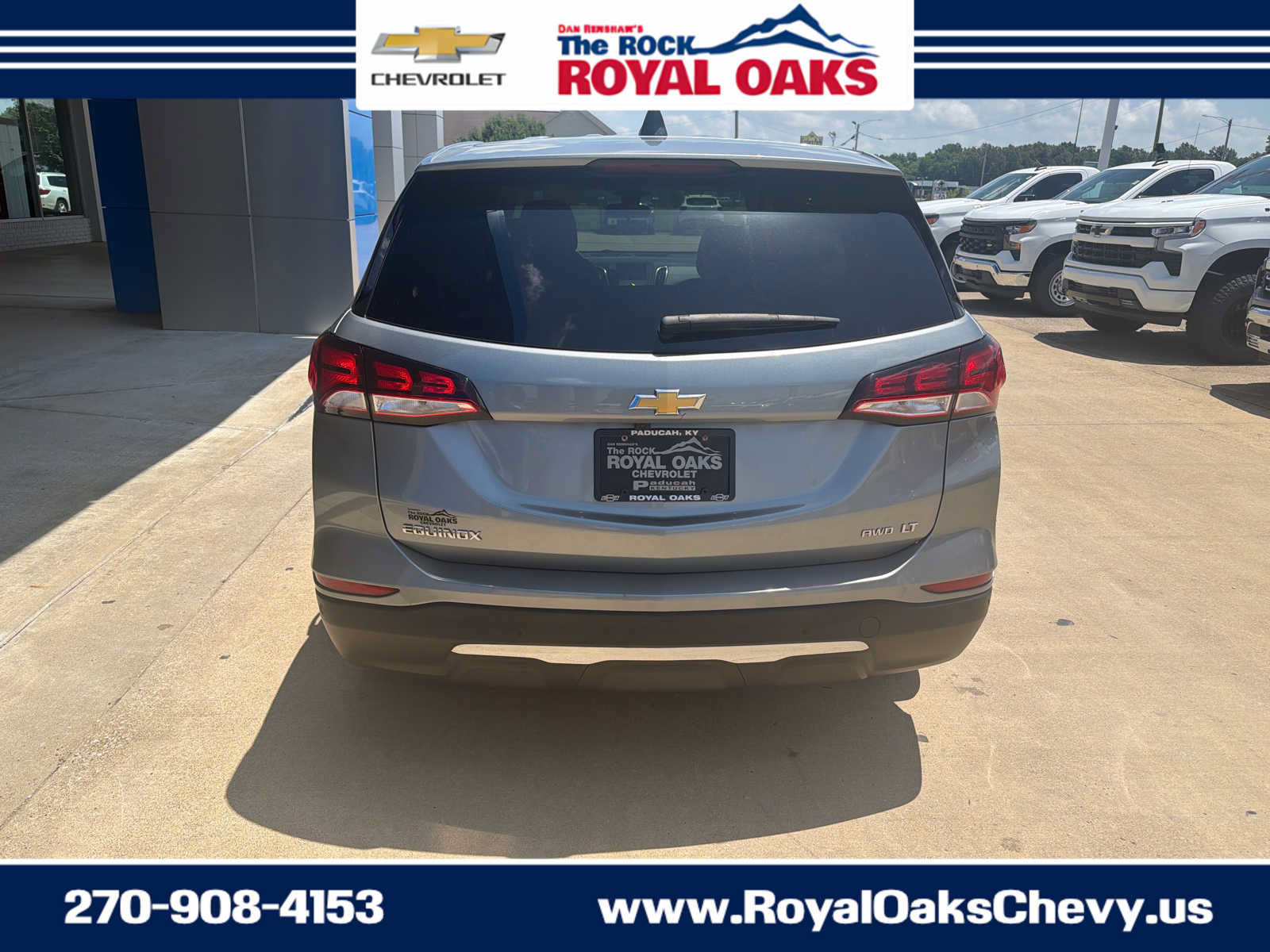 Used 2023 Chevrolet Equinox LT w/ Driver Convenience Package AWD/4WD image 4