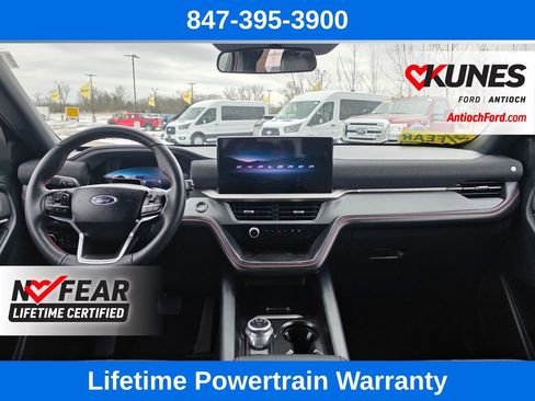 Used 2025 Ford Explorer ST-Line w/ ST-Line Street Pack image 13