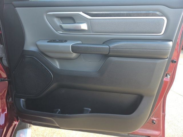 Used 2021 RAM 1500 Big Horn AWD/4WD image 19