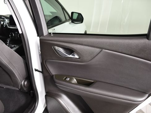 Used 2024 Chevrolet Blazer LT w/ Convenience Package image 43