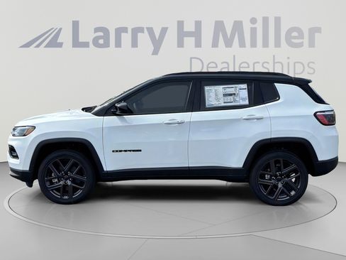 New 2026 Jeep Compass Limited AWD/4WD image 3