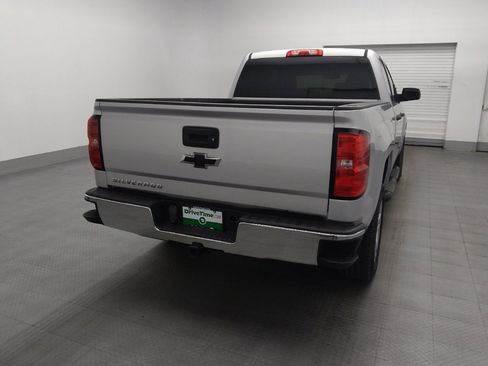 Used 2017 Chevrolet Silverado 1500 Custom w/ Custom Convenience Package RWD image 7