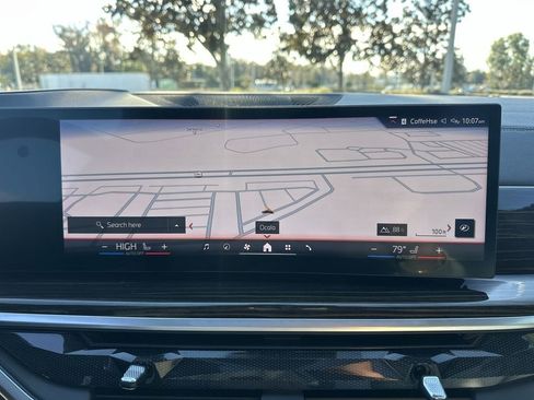 Certified 2024 BMW X5 sDrive40i w/ Premium Package image 22