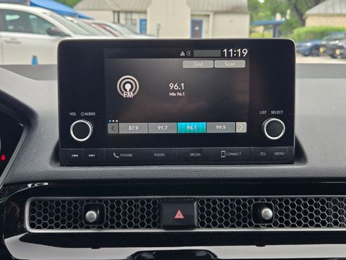 Used 2025 Honda Civic Sport image 17