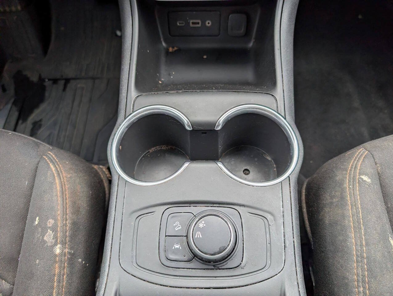 Used 2020 GMC Terrain SLE w/ LPO, Floor Liner Package FWD image 36