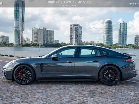 Used 2022 Porsche Panamera GTS image 63
