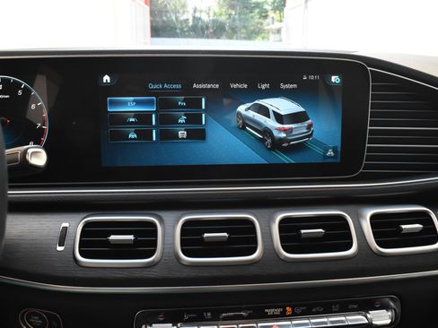 Used 2020 Mercedes-Benz GLE 350 w/ AMG Line Exterior image 37