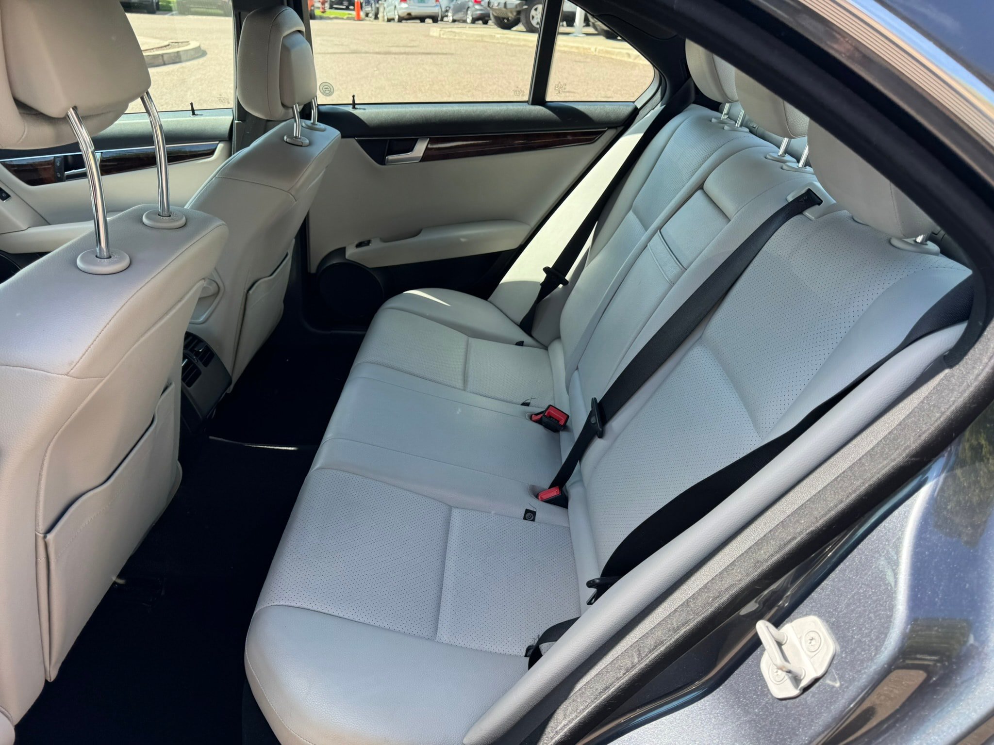 Used 2014 Mercedes-Benz C 250 Sedan image 10