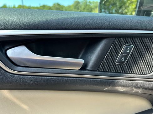 Used 2021 Ford Edge SEL w/ Convenience Package FWD image 53