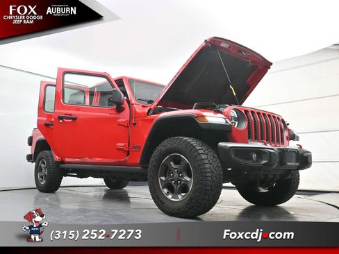 Used 2022 Jeep Gladiator Rubicon w/ LED Lighting Group AWD/4WD image 34