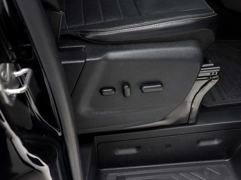 Used 2022 Ford Transit 350 XLT image 19