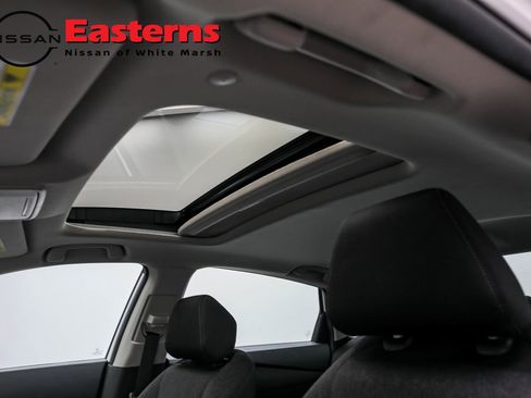 Used 2025 Honda Accord SE image 32