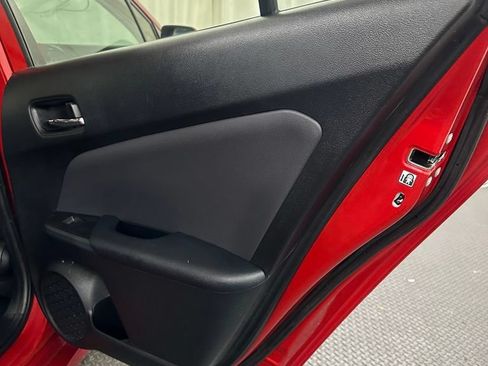 Used 2021 Toyota Prius Prime LE FWD image 25