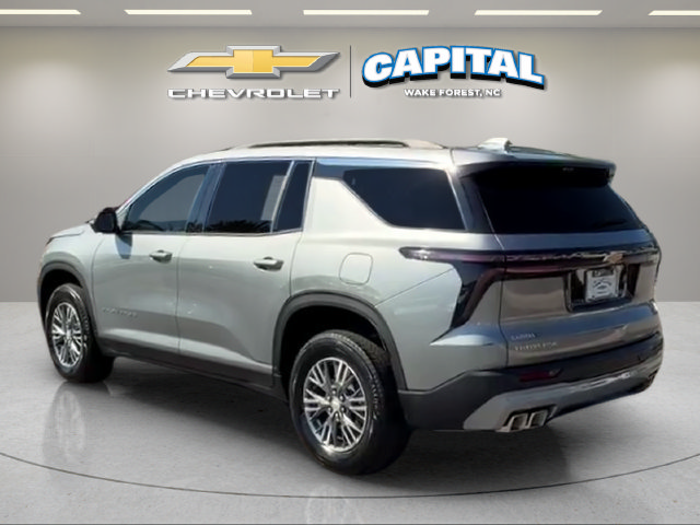 Used 2026 Chevrolet Traverse LT w/ Driver Confidence Package FWD image 7