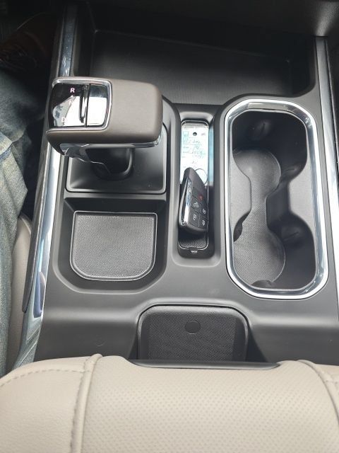 Used 2026 Chevrolet Silverado 1500 LTZ AWD/4WD image 28