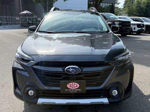 Used 2025 Subaru Outback Limited AWD/4WD image 3