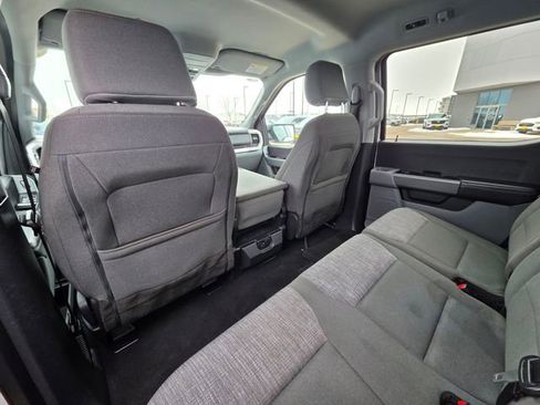 Used 2023 Ford F150 XLT w/ Trailer Tow Package image 14