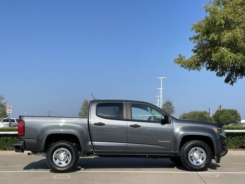 Used 2016 Chevrolet Colorado W/T w/ WT Convenience Package RWD image 3