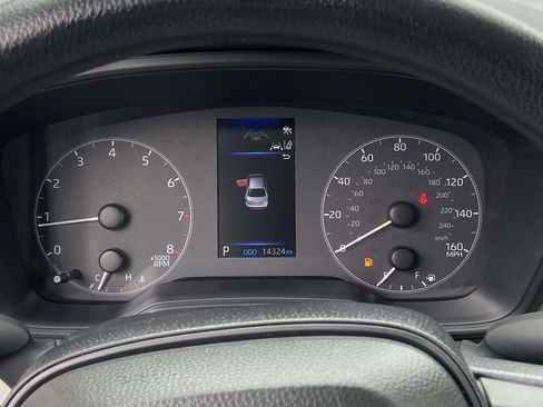 Used 2025 Toyota Corolla LE image 34