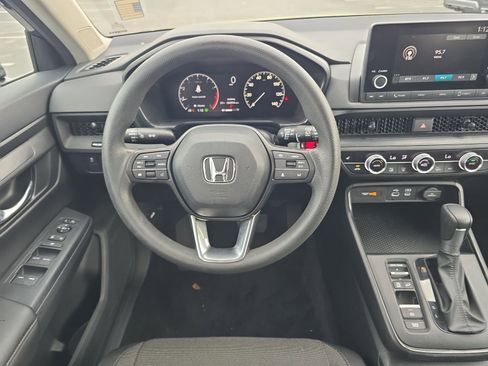 Certified 2024 Honda CR-V EX image 10