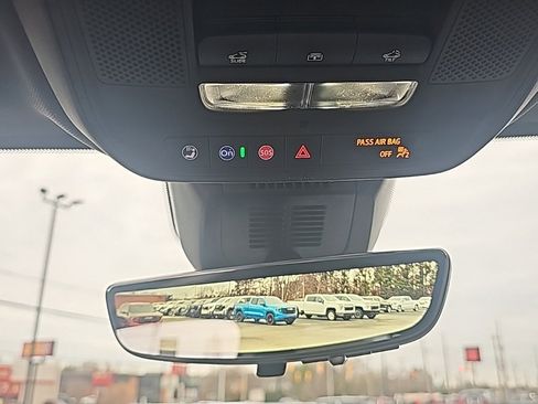 New 2026 GMC Terrain AT4 image 27