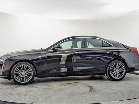 Used 2020 Cadillac CT4 Premium Luxury image 3