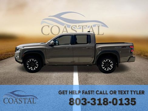 Used 2024 Nissan Frontier PRO-4X w/ Technology Package AWD/4WD image 17