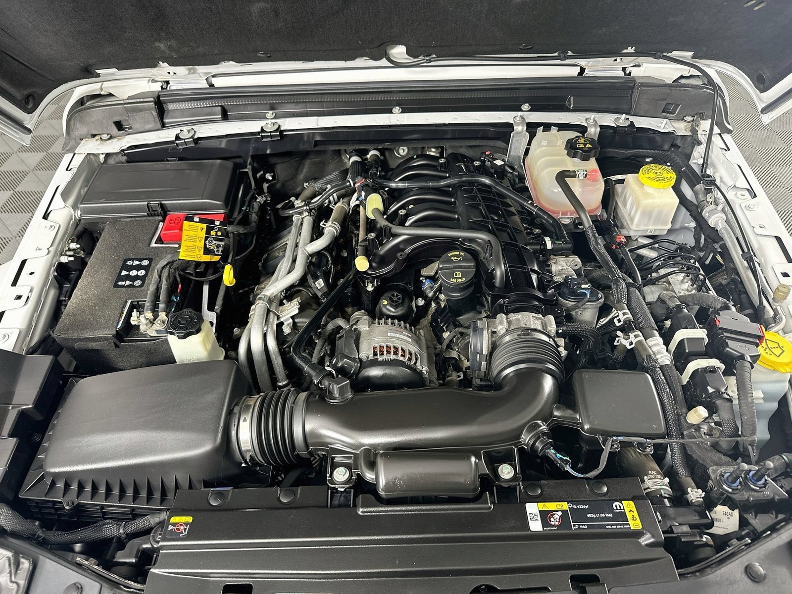 Used 2022 Jeep Gladiator Sport AWD/4WD image 29
