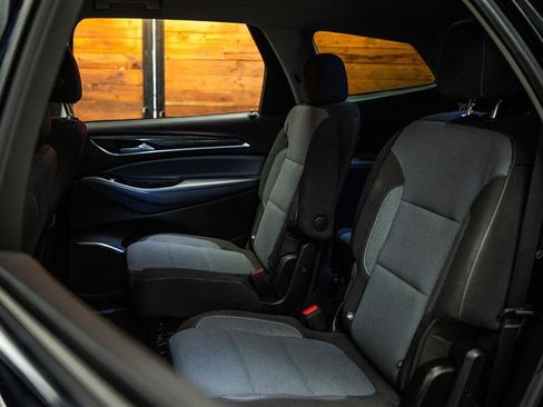 Used 2020 Buick Enclave Preferred w/ LPO, Luxury Package image 11