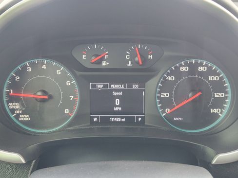 Used 2021 Chevrolet Malibu LS FWD image 19