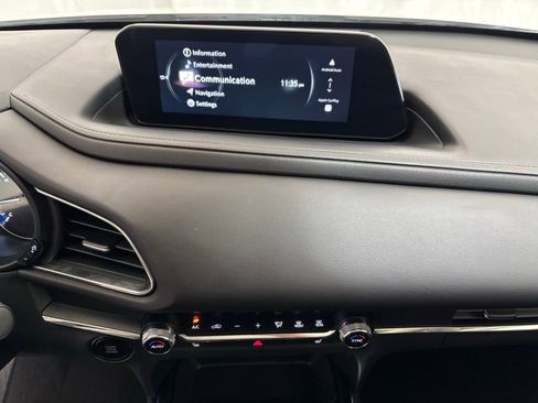 Certified 2025 MAZDA CX-30 AWD 2.5 S w/ Preferred Package image 24