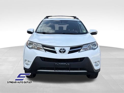 Used 2015 Toyota RAV4 XLE AWD/4WD image 2