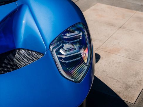 Used 2019 Ford GT image 6