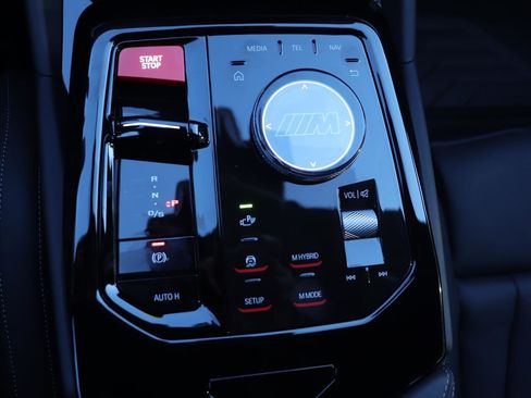 New 2026 BMW M5 w/ Carbon Package image 40