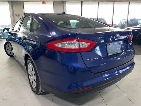 Used 2013 Ford Fusion S image 5