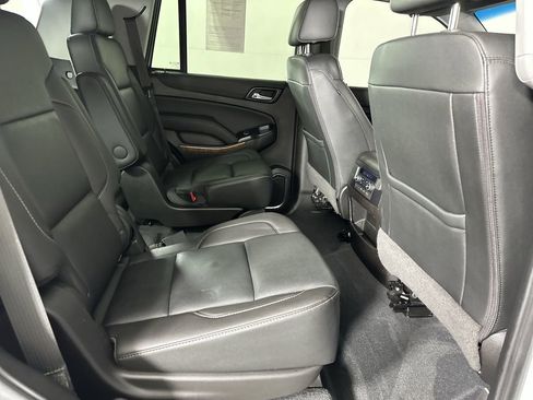Used 2019 Chevrolet Tahoe Premier AWD/4WD image 29