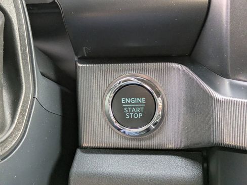 New 2026 Ford F350 Platinum w/ FX4 Off-Road Package image 34