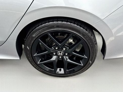 Used 2025 Honda Civic Sport image 24