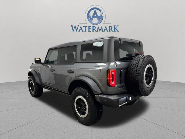 Used 2025 Ford Bronco Badlands w/ Sasquatch Package AWD/4WD image 3