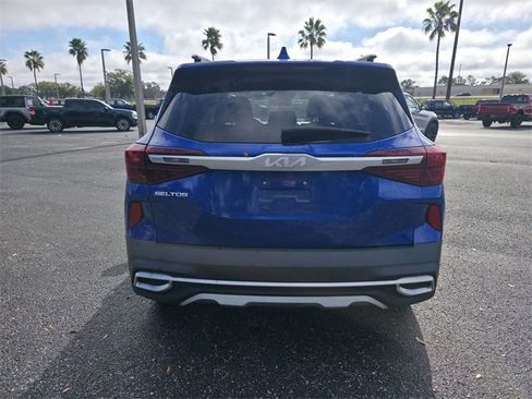 Used 2023 Kia Seltos S image 7