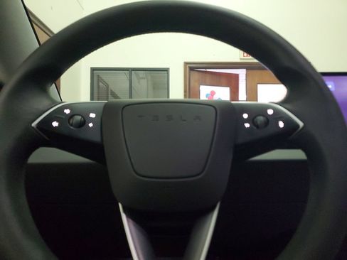 Used 2025 Tesla Model 3 Long Range RWD image 22