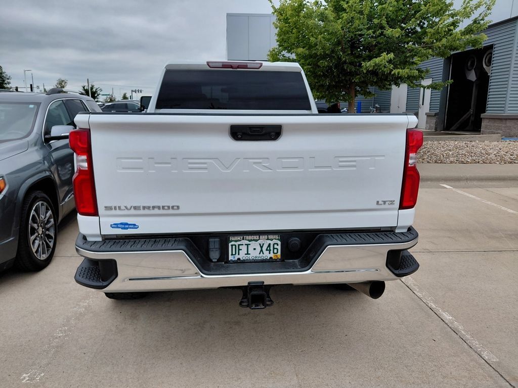 Used 2020 Chevrolet Silverado 3500 LTZ w/ Gooseneck/5TH Wheel Package AWD/4WD image 6