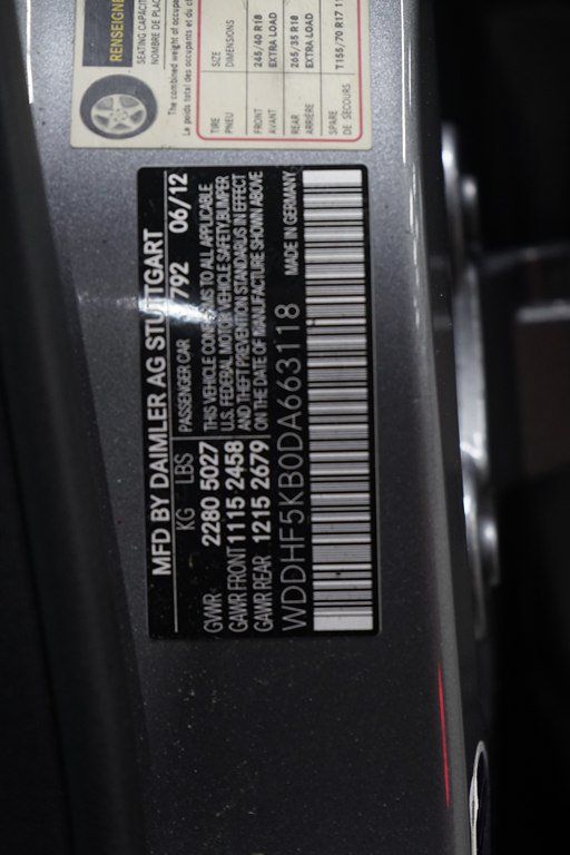 Used 2013 Mercedes-Benz E 350 Sedan image 34