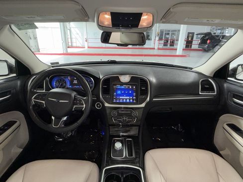 Used 2015 Chrysler 300 Limited w/ Driver Convenience Group AWD/4WD image 23