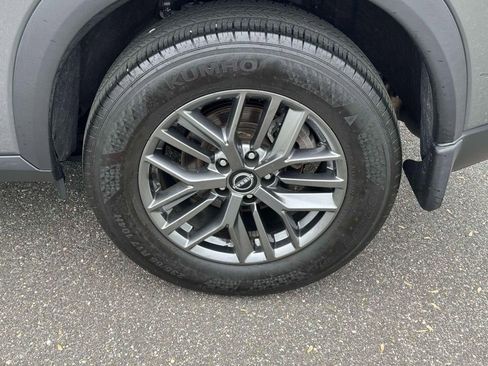 Used 2023 Nissan Rogue S AWD/4WD image 12