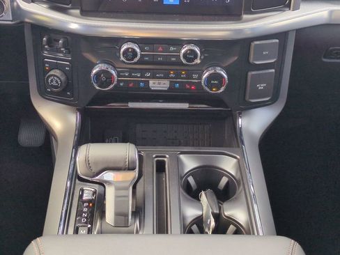 New 2025 Ford F150 Lariat w/ Equipment Group 501A Mid image 19