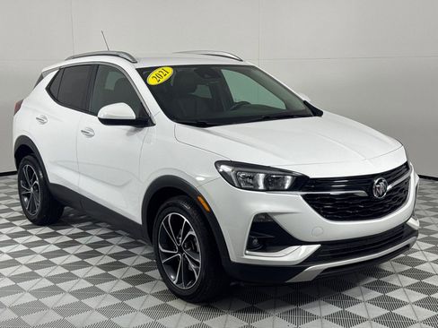 Used 2021 Buick Encore GX Select image 3