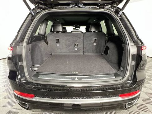 Used 2024 Jeep Grand Cherokee Summit w/ Adv Protech Group IV image 29